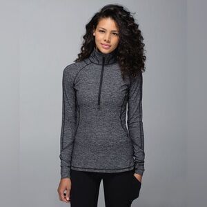 Lululemon Race Your Pace 1/2 Zip Size 6